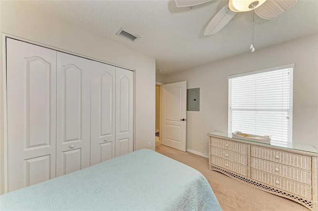 9470 High Gate Drive Sarasota FL 34238