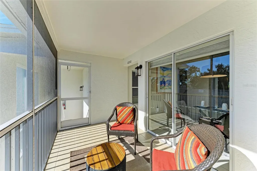 9470 High Gate Drive Sarasota FL 34238