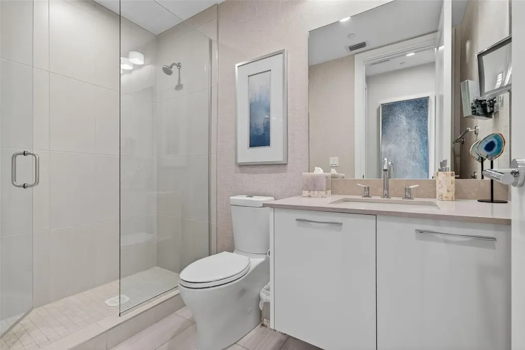 711 S Palm Avenue Sarasota FL 34236