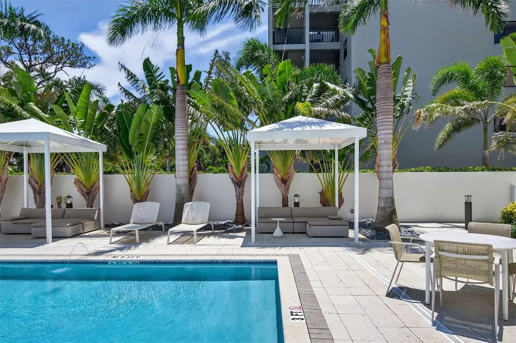 711 S Palm Avenue Sarasota FL 34236