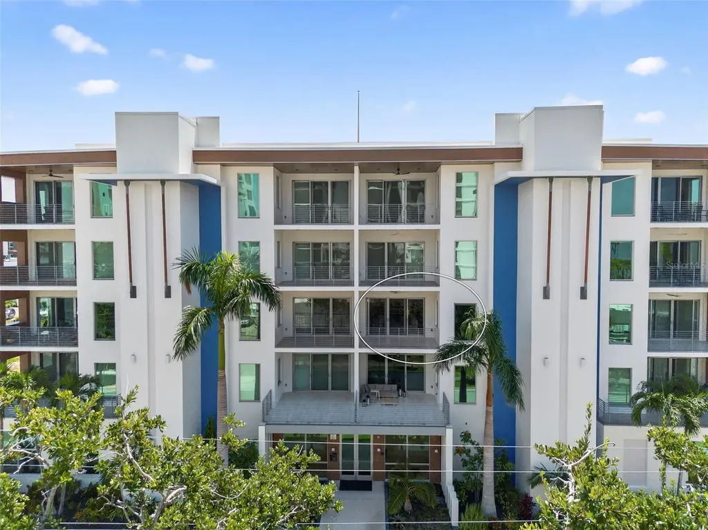 711 S Palm Avenue Sarasota FL 34236