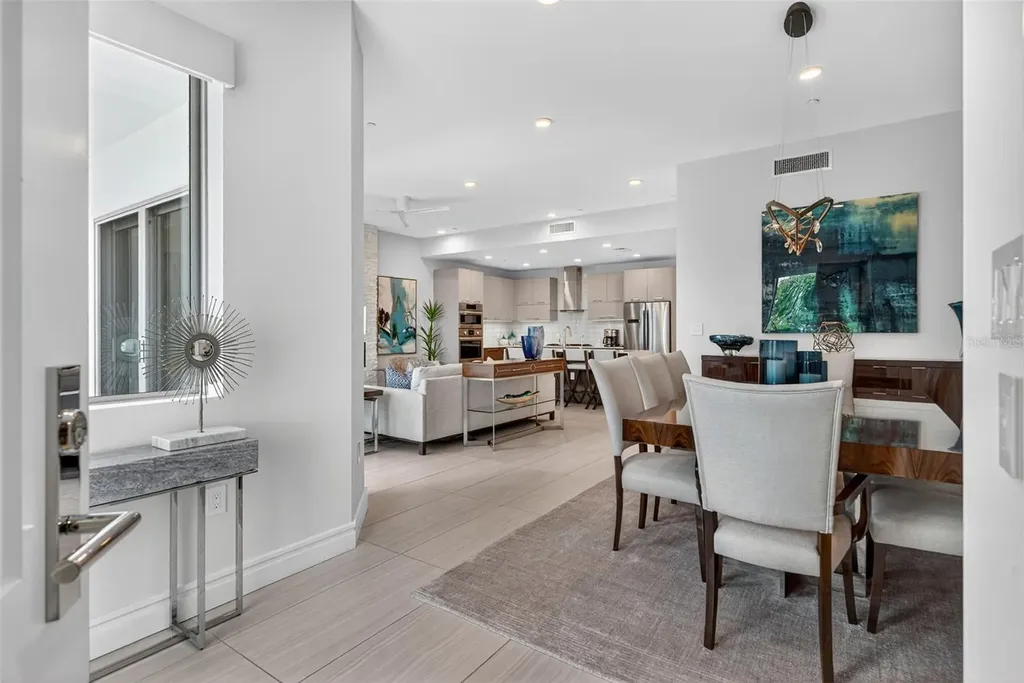 711 S Palm Avenue Sarasota FL 34236