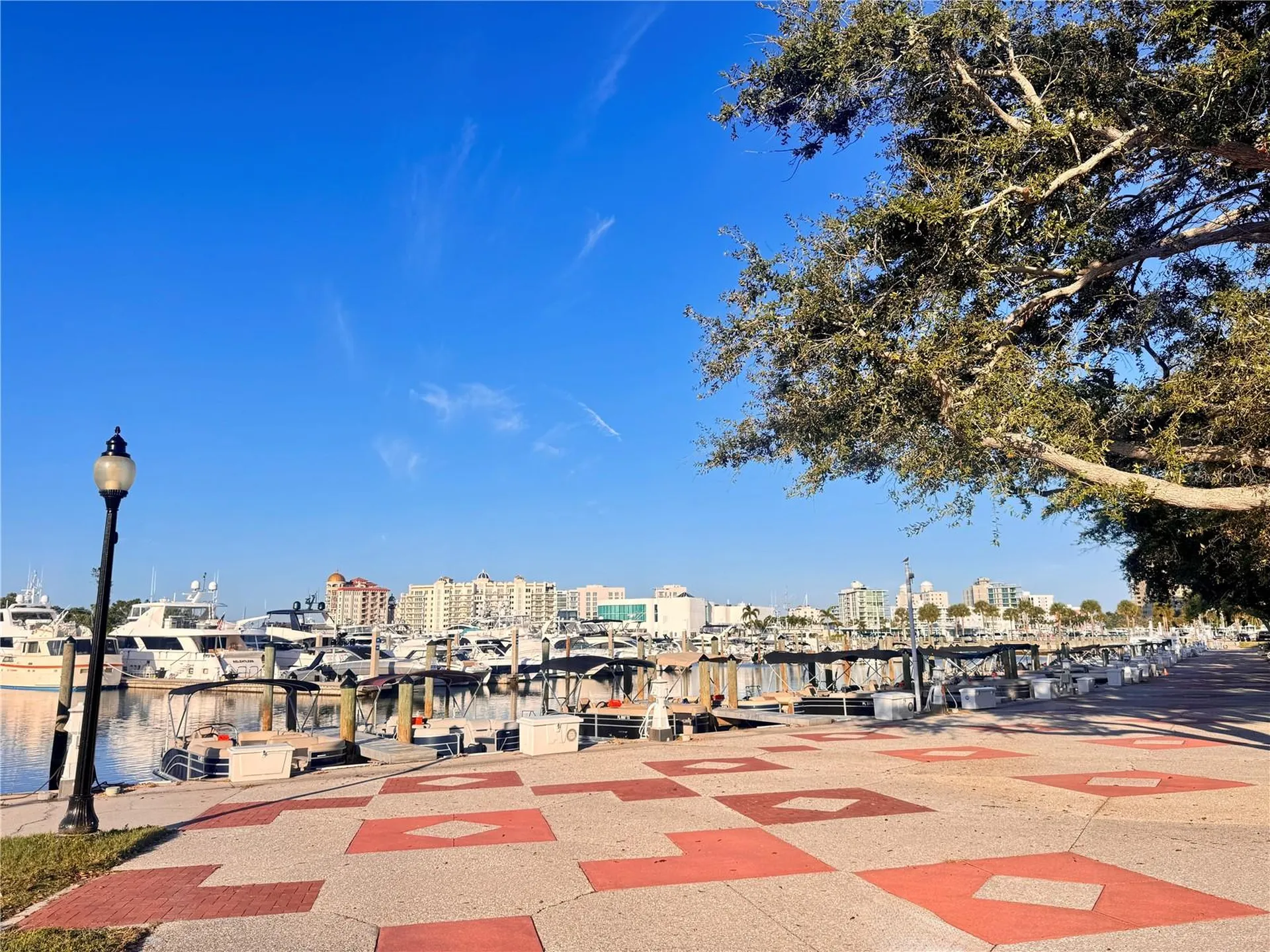 711 S Palm Avenue Sarasota FL 34236