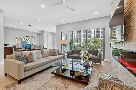 711 S Palm Avenue Sarasota FL 34236
