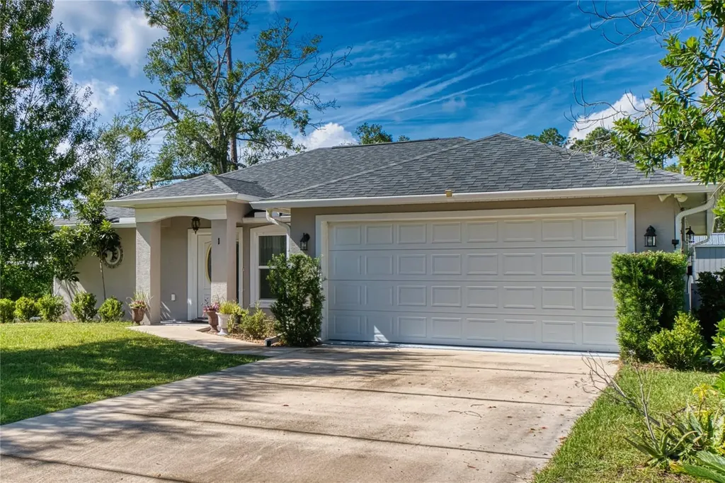 1 Llosee Court Palm Coast FL 32164