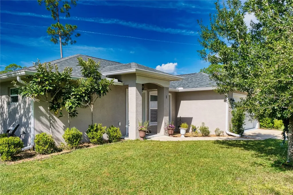 1 Llosee Court Palm Coast FL 32164