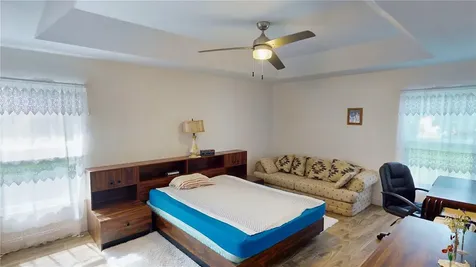 1 Llosee Court Palm Coast FL 32164