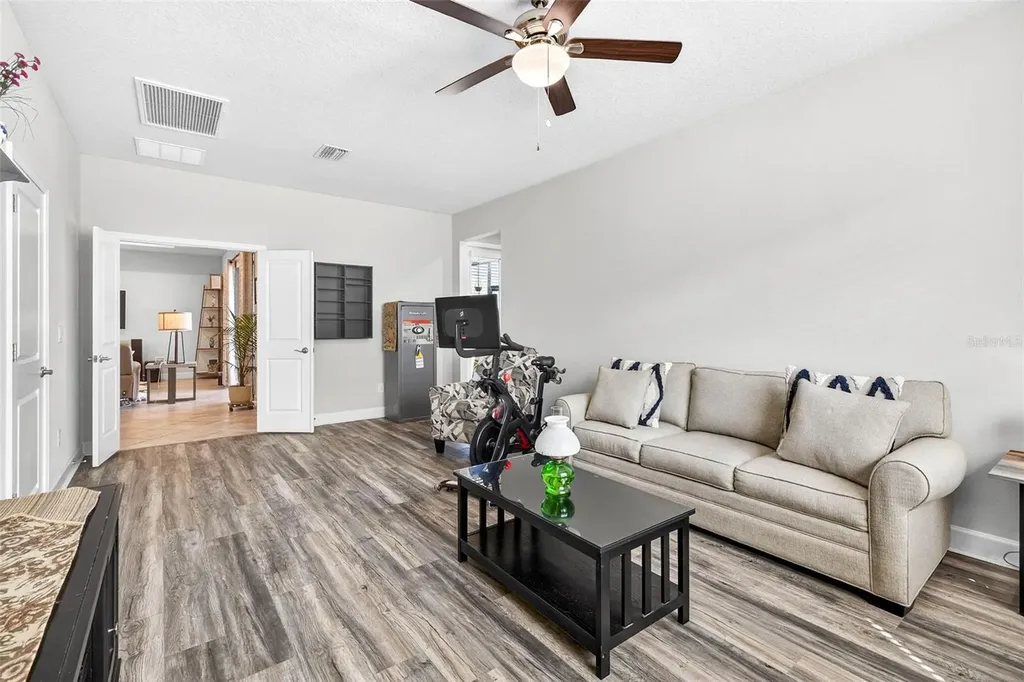 11761 Lake Lucaya Drive Riverview FL 33579