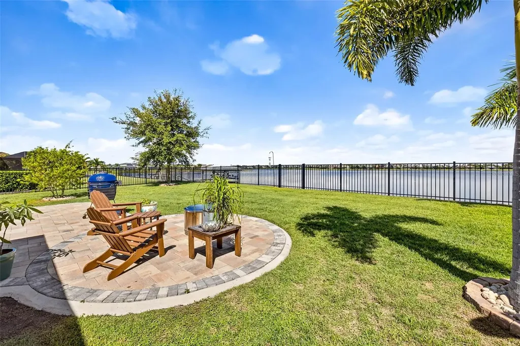 11761 Lake Lucaya Drive Riverview FL 33579