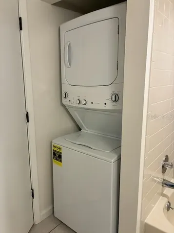 2973 Taywood Meadows Sarasota FL 34235