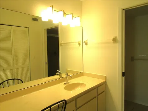2973 Taywood Meadows Sarasota FL 34235
