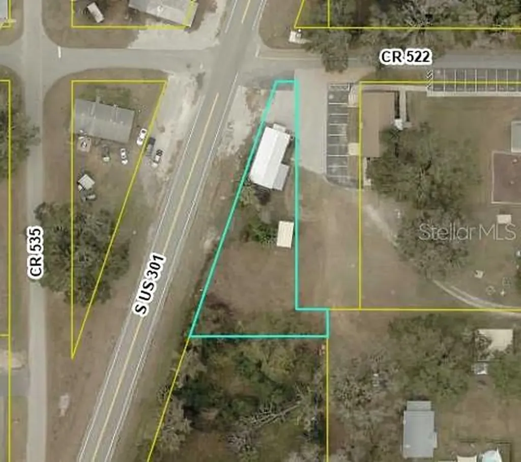 821 S Us 301 Sumterville FL 33585