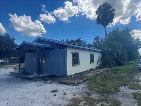 821 S Us 301 Sumterville FL 33585