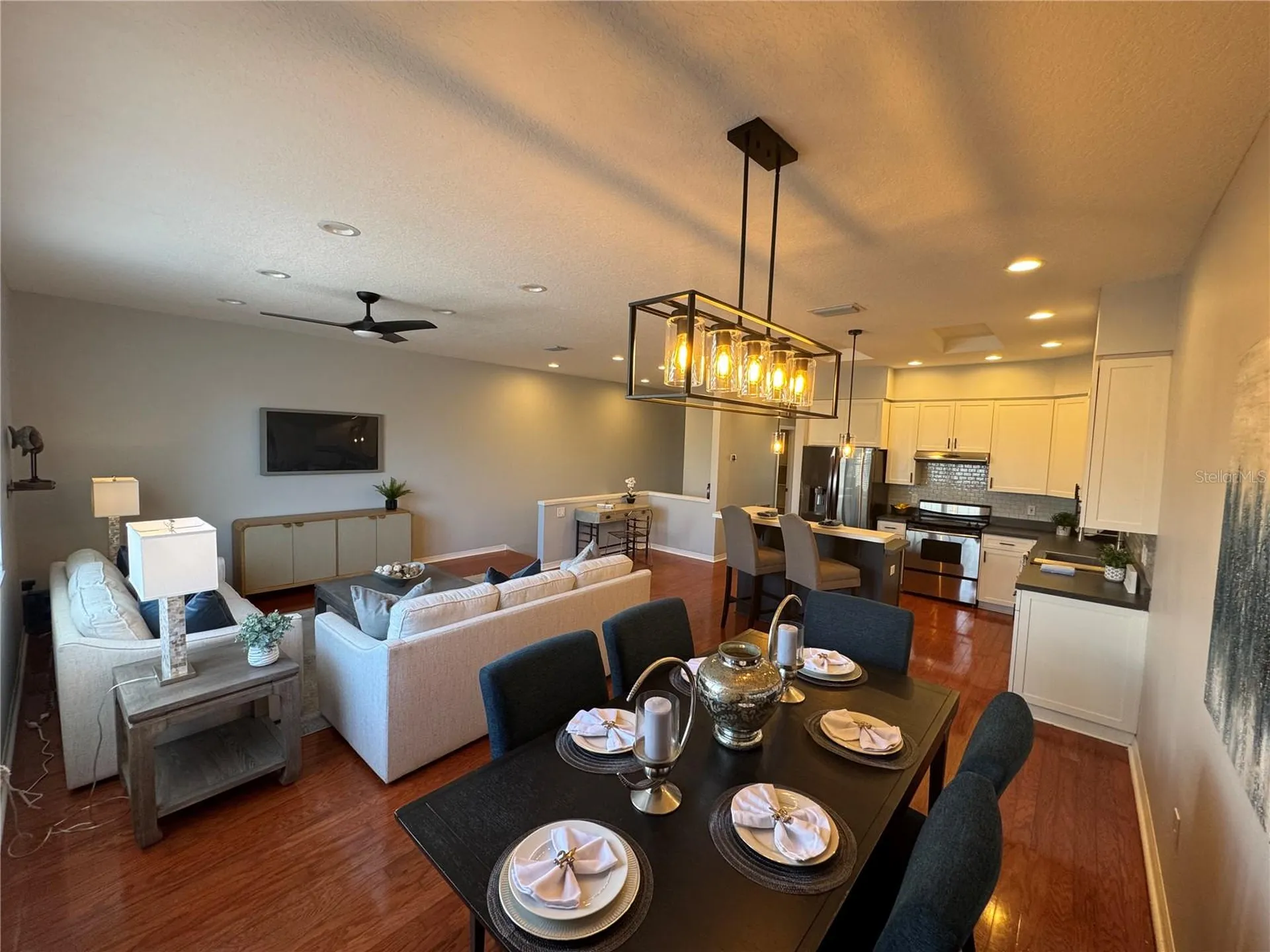 2900 W Azeele Street Tampa FL 33609