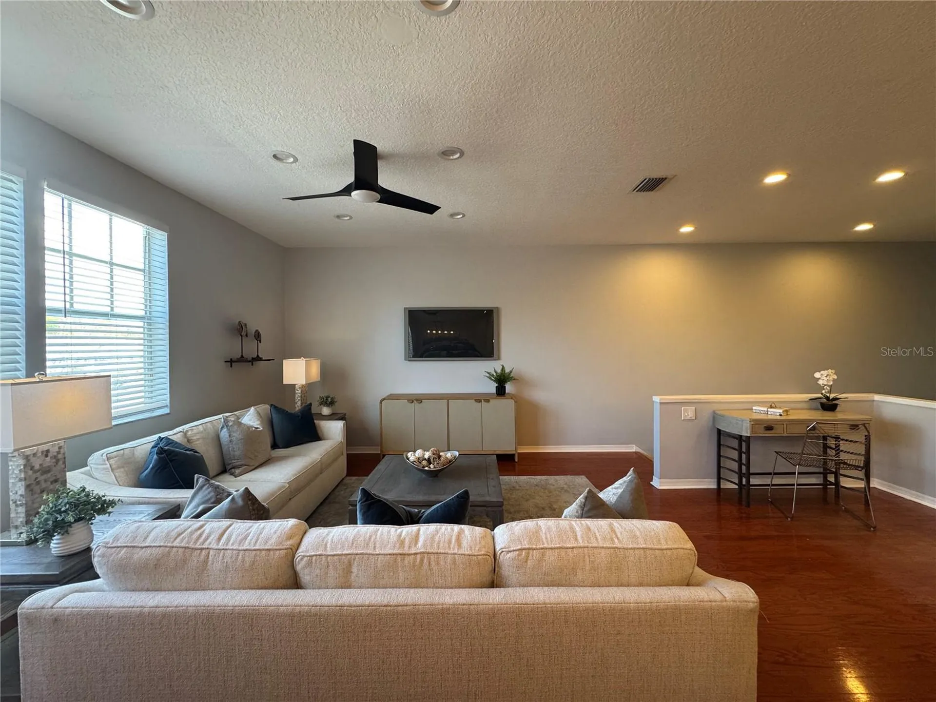 2900 W Azeele Street Tampa FL 33609