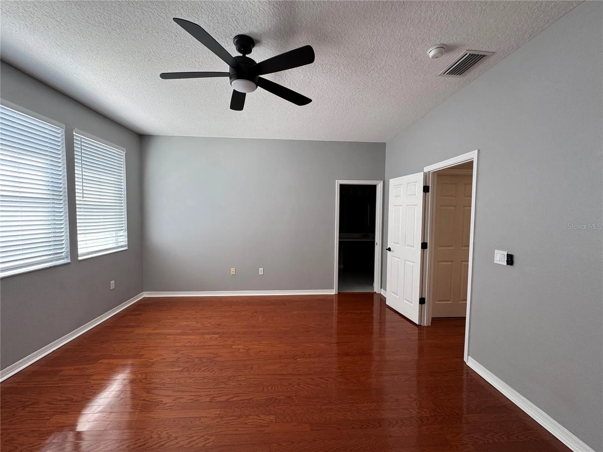 2900 W Azeele Street Tampa FL 33609