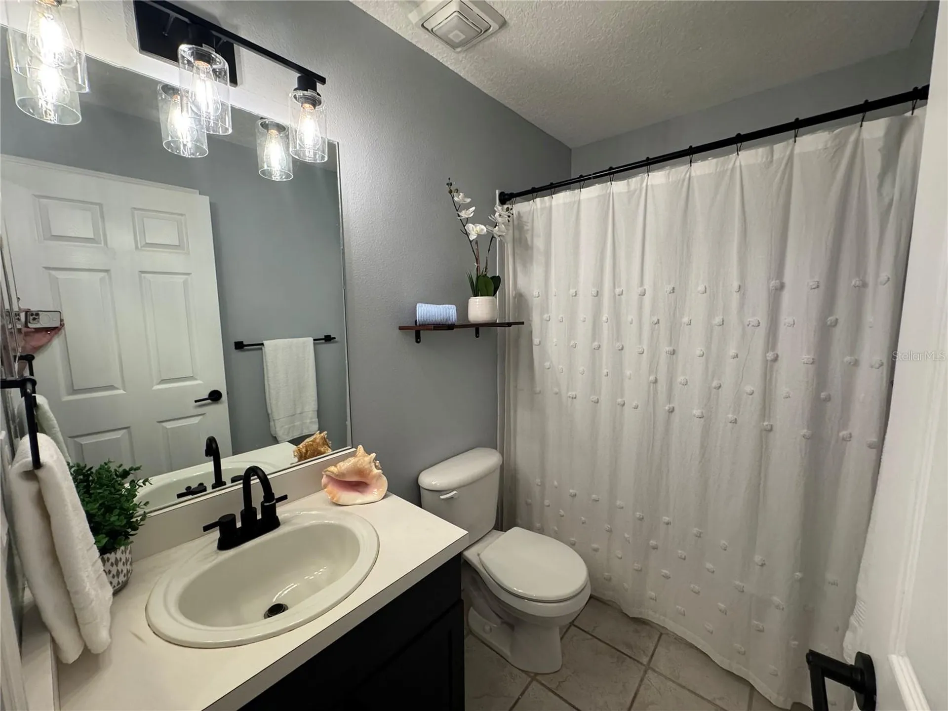 2900 W Azeele Street Tampa FL 33609