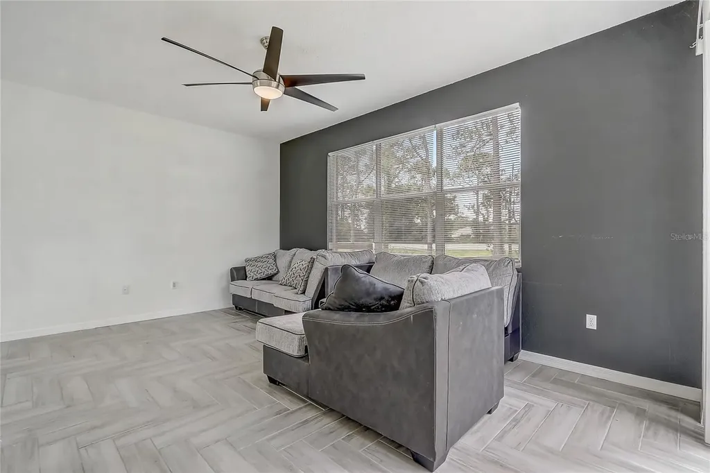 1023 Embrun Court Kissimmee FL 34759