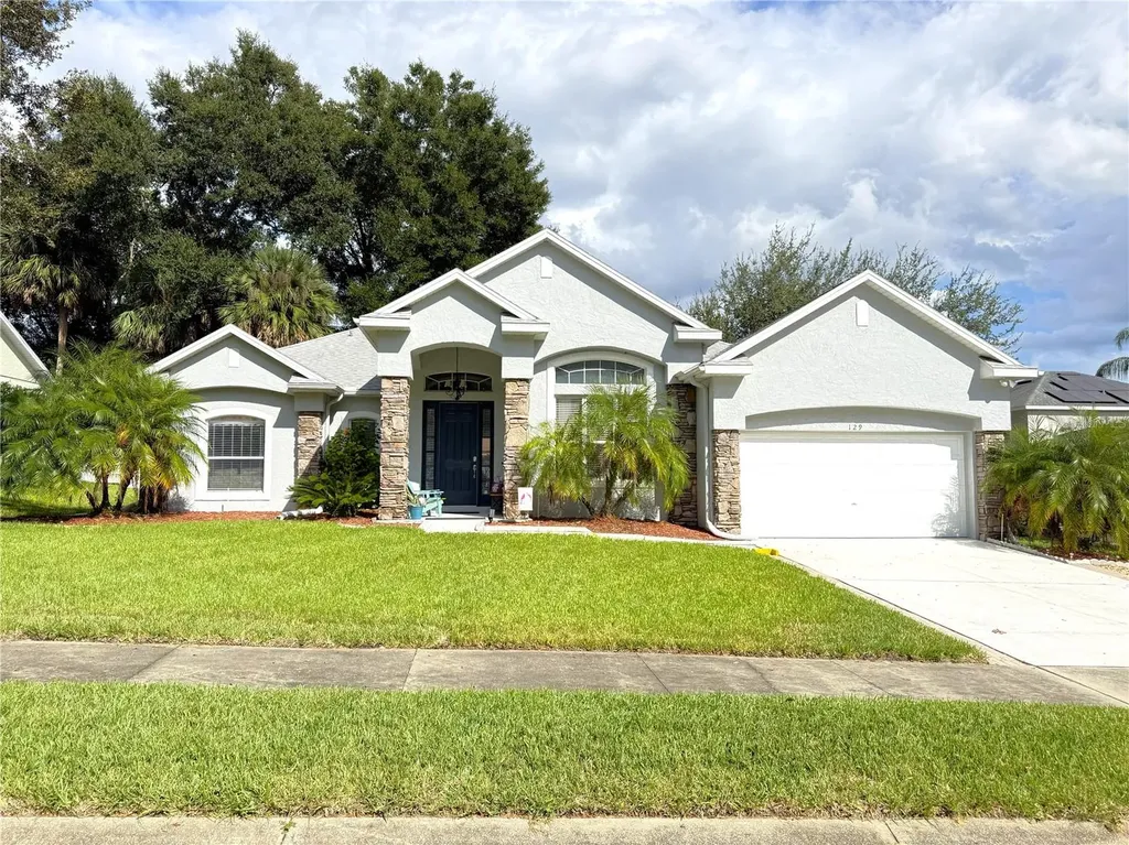 129 Crystal Oak Drive Deland FL 32720