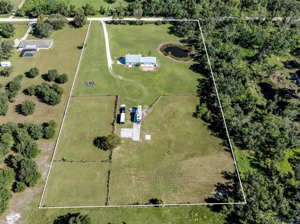 16372 Winburn Drive Sarasota FL 34240