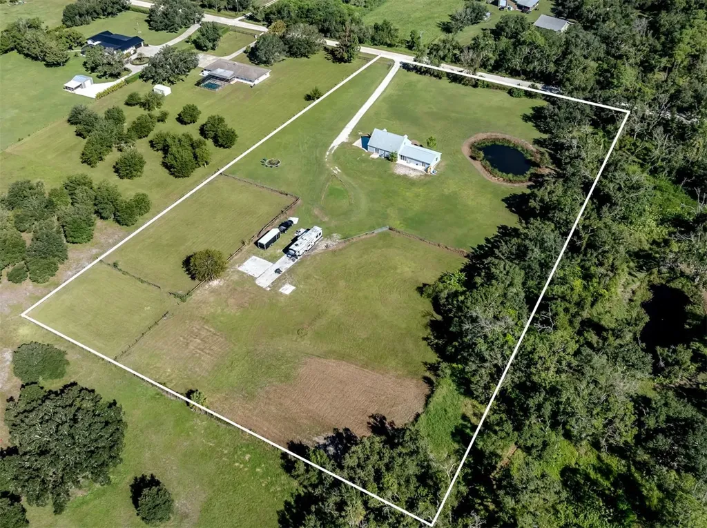 16372 Winburn Drive Sarasota FL 34240