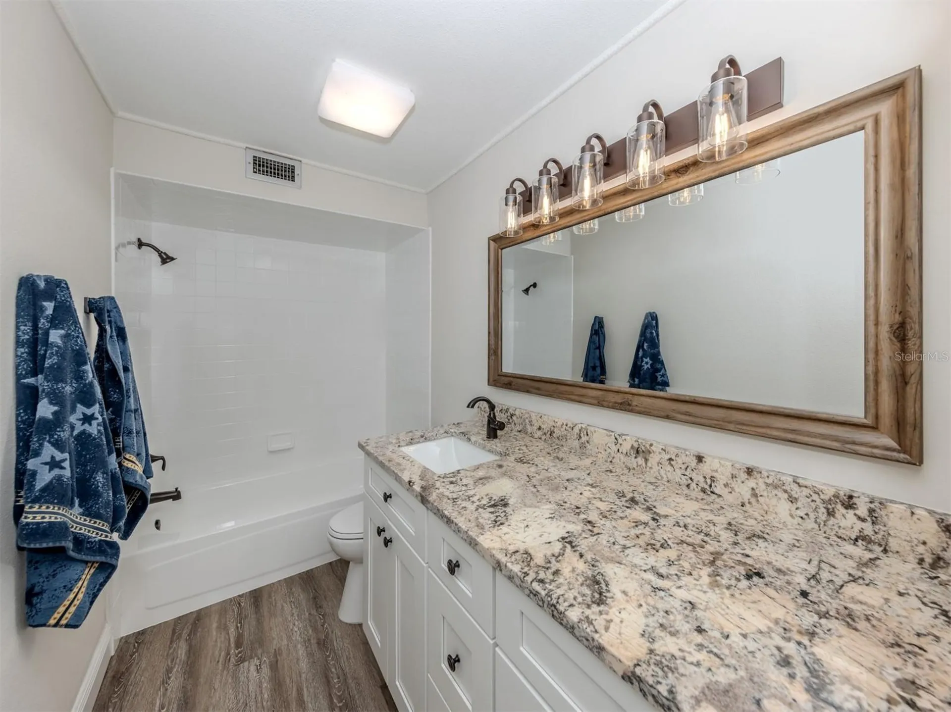 16372 Winburn Drive Sarasota FL 34240