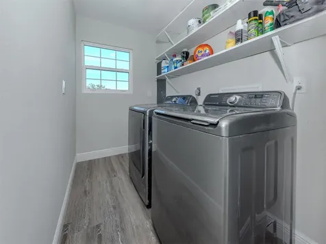 16372 Winburn Drive Sarasota FL 34240