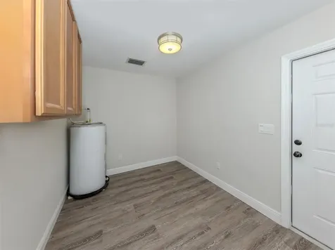 16372 Winburn Drive Sarasota FL 34240