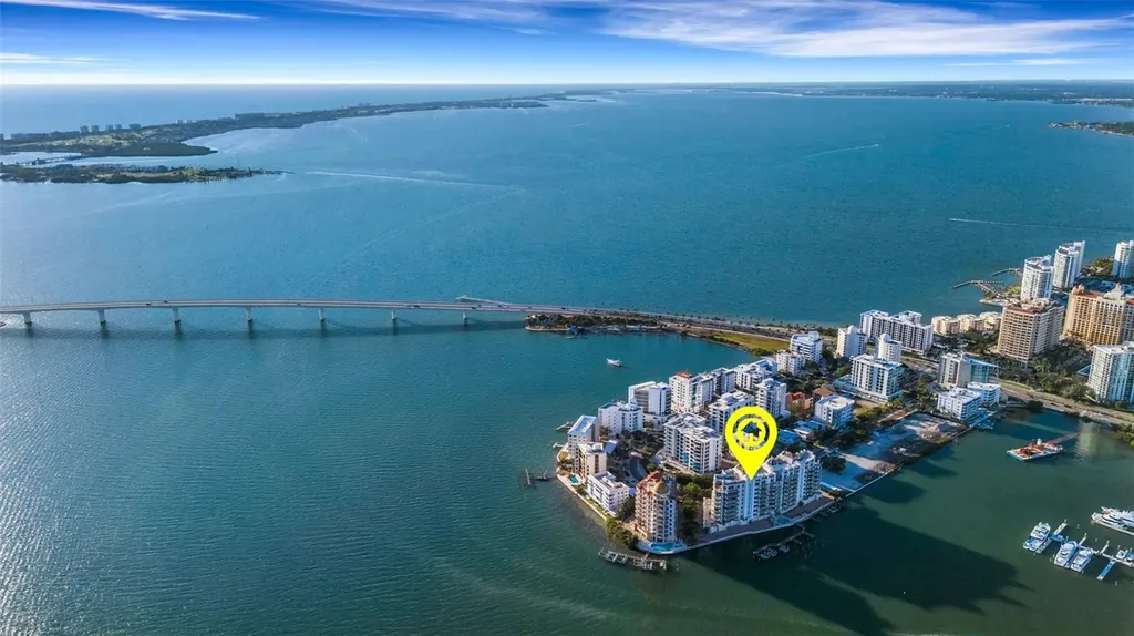 464 Golden Gate Point Sarasota FL 34236