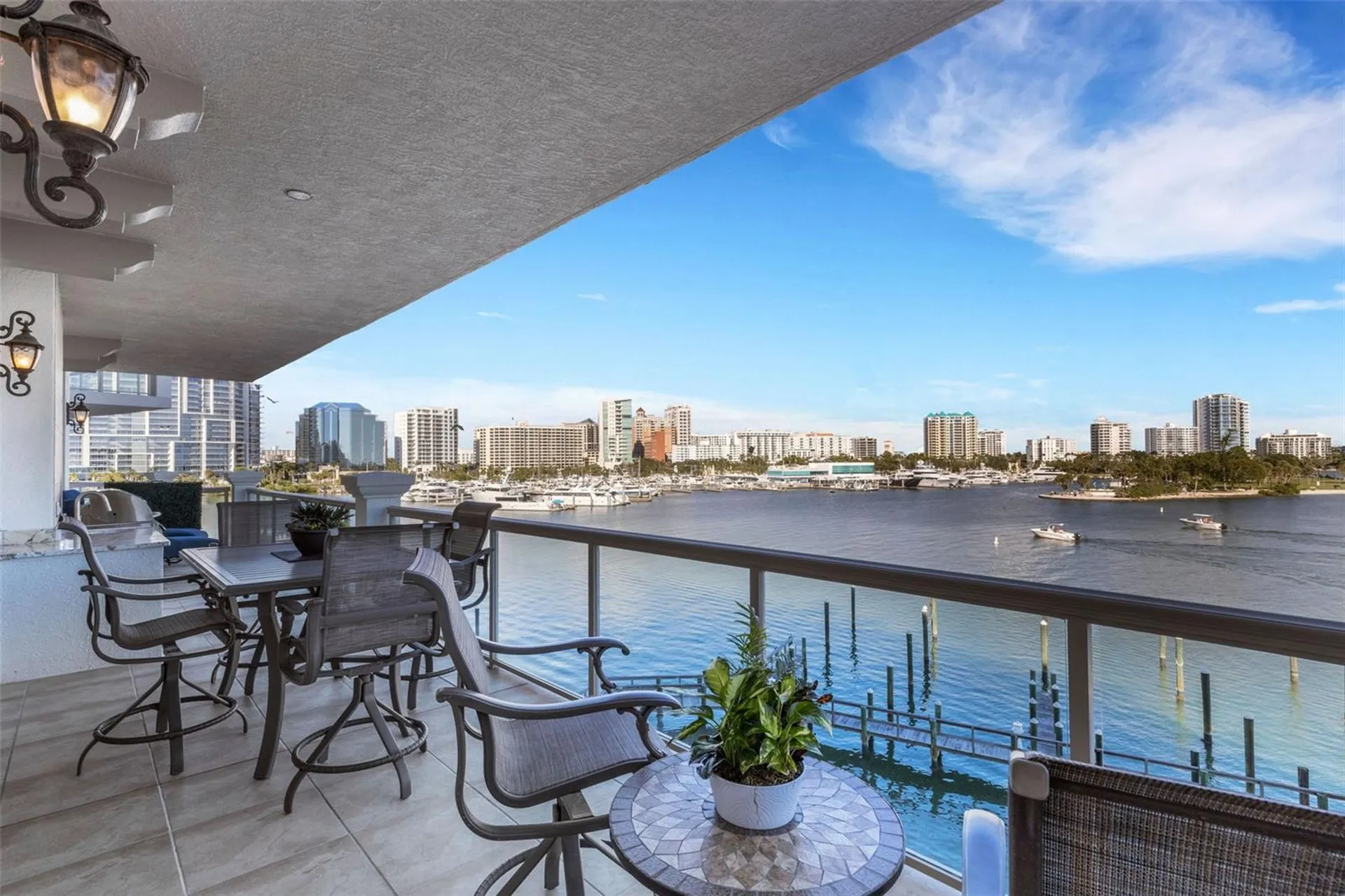 464 Golden Gate Point Sarasota FL 34236