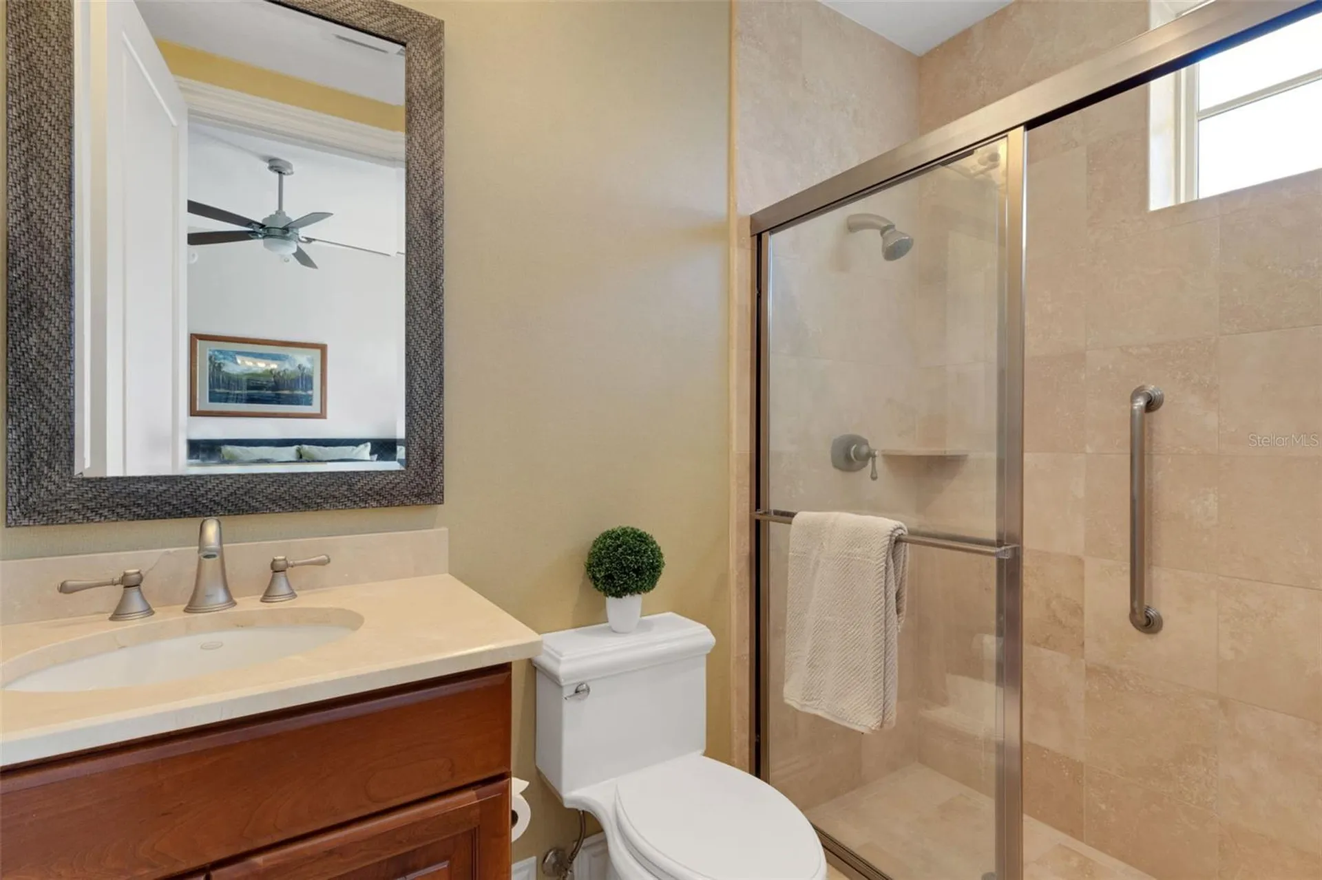 464 Golden Gate Point Sarasota FL 34236