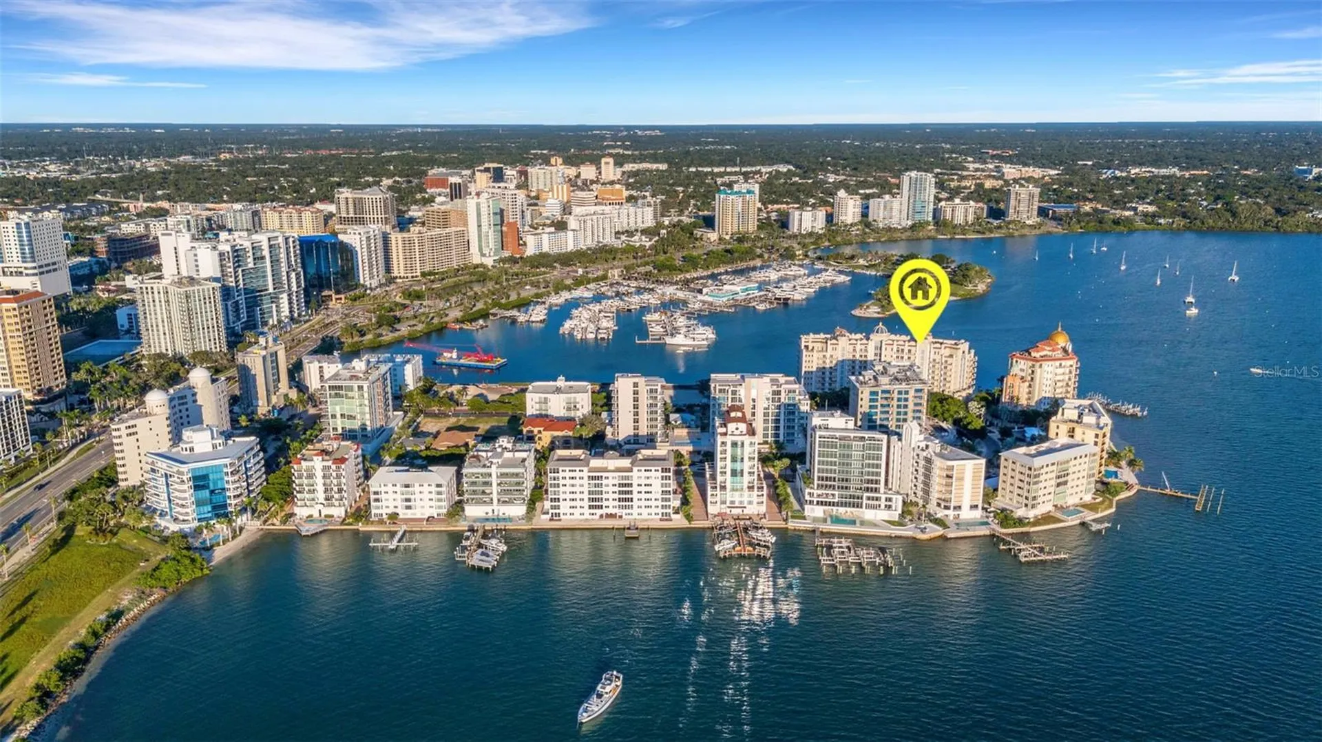 464 Golden Gate Point Sarasota FL 34236
