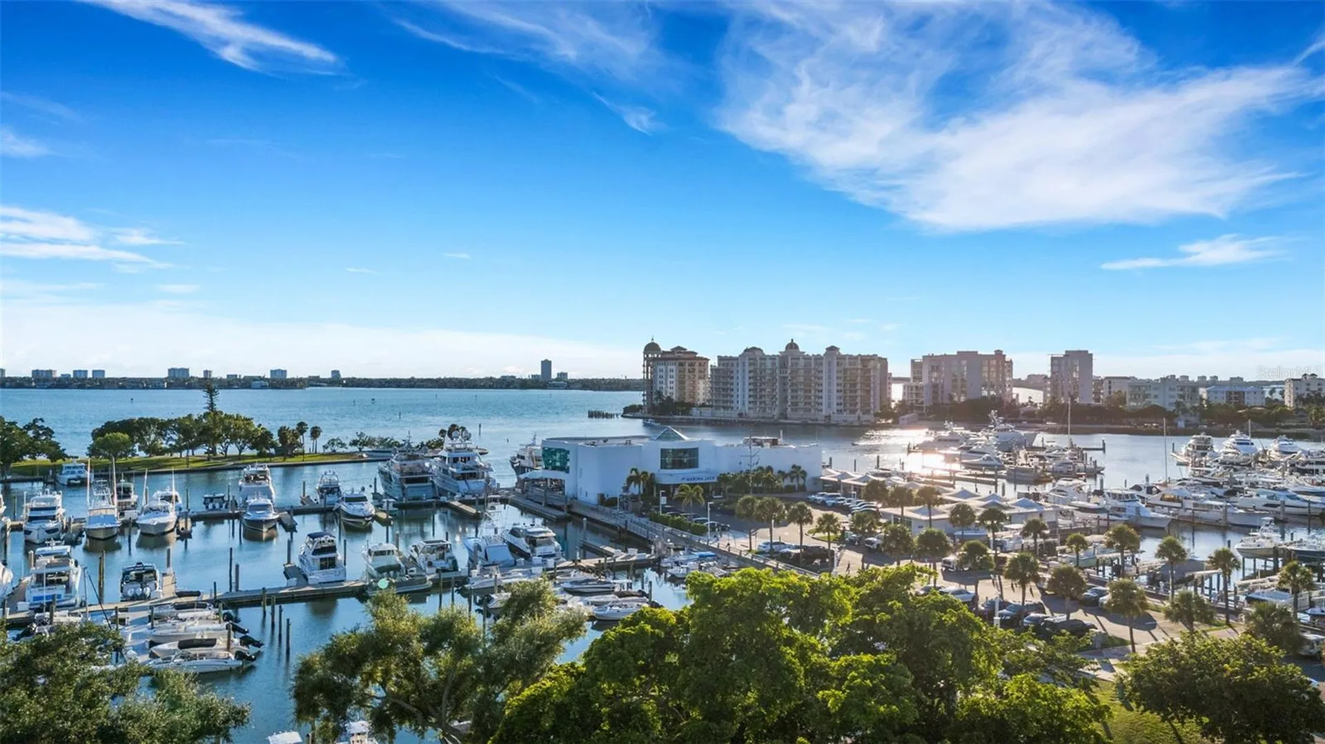 464 Golden Gate Point Sarasota FL 34236