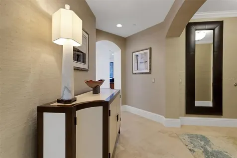 464 Golden Gate Point Sarasota FL 34236
