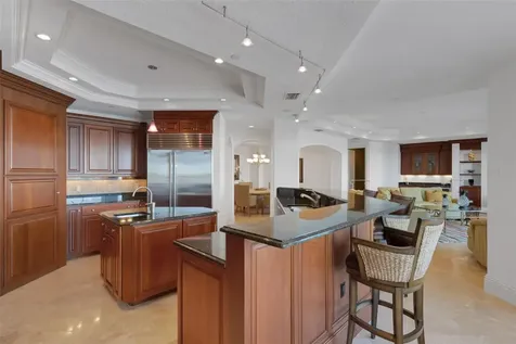 464 Golden Gate Point Sarasota FL 34236