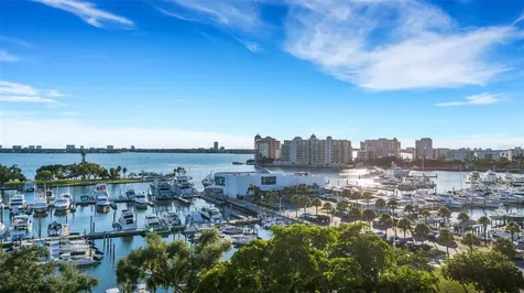 464 Golden Gate Point Sarasota FL 34236