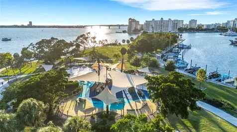 464 Golden Gate Point Sarasota FL 34236
