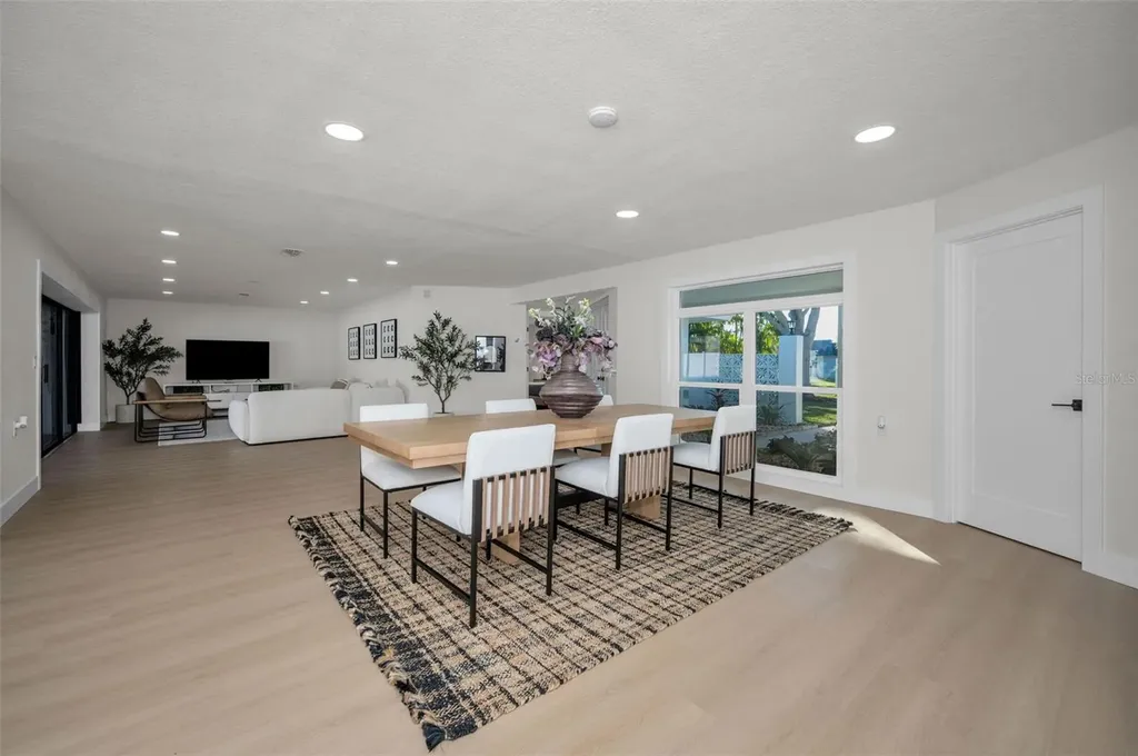 1695 Clearwater Harbor Drive Largo FL 33770