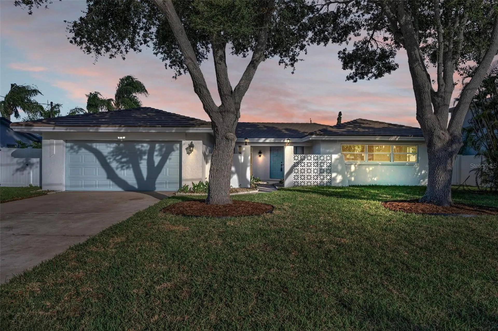 1695 Clearwater Harbor Drive Largo FL 33770
