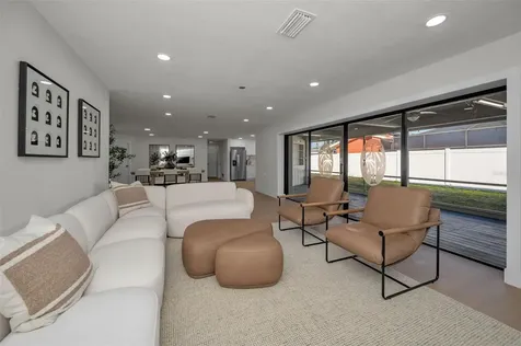 1695 Clearwater Harbor Drive Largo FL 33770