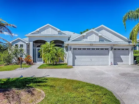 5656 Bounty Circle Tavares FL 32778