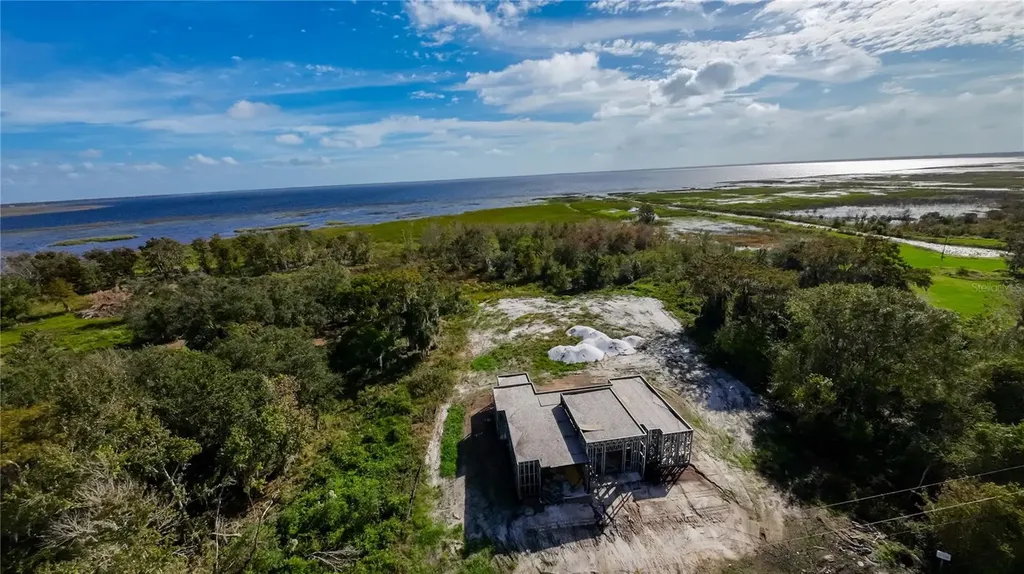 71 E Lake Shore Boulevard Kissimmee FL 34744