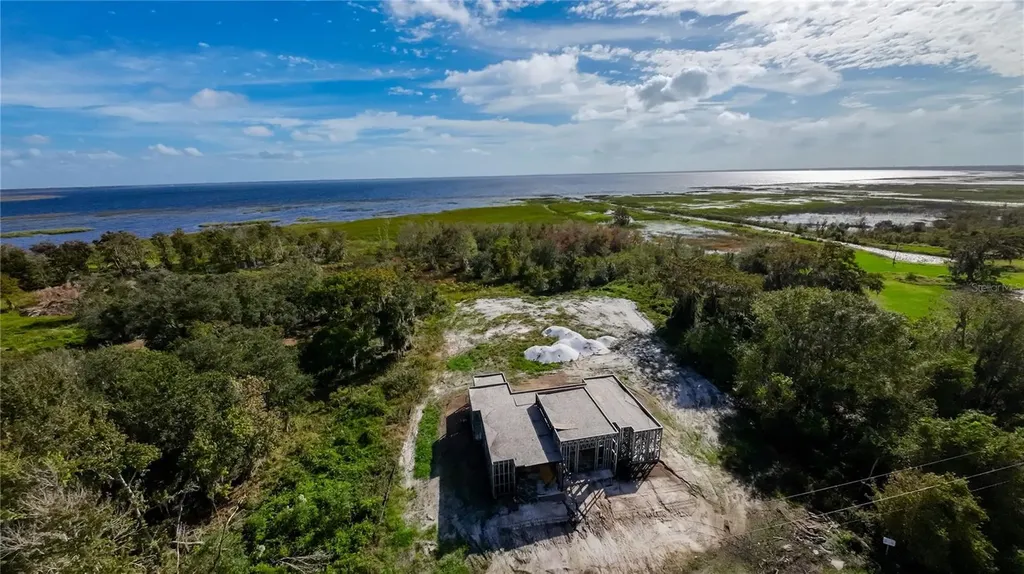 71 E Lake Shore Boulevard Kissimmee FL 34744