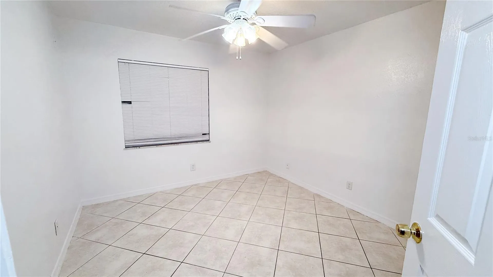 702 Del Rio Way Kissimmee FL 34758