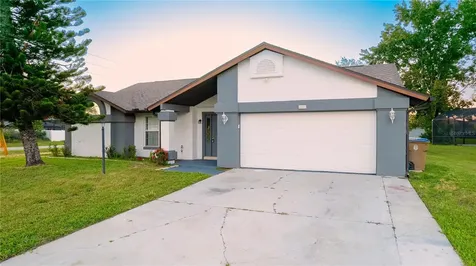 702 Del Rio Way Kissimmee FL 34758