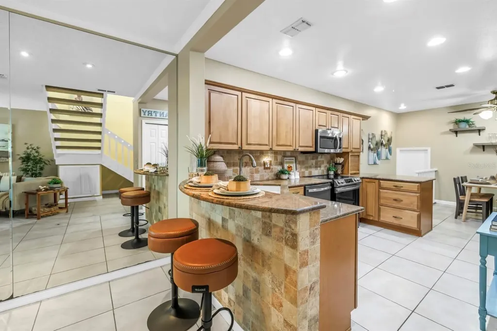 903 Pinellas Bayway S Tierra Verde FL 33715