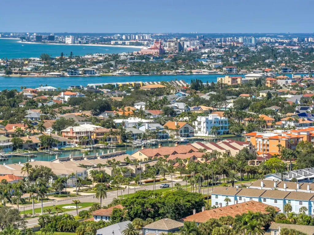 903 Pinellas Bayway S Tierra Verde FL 33715