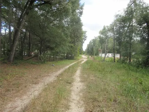 SE 1 Lane Silver Springs FL 34488