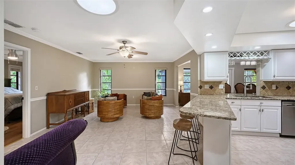 4873 Huntleigh Drive Sarasota FL 34233