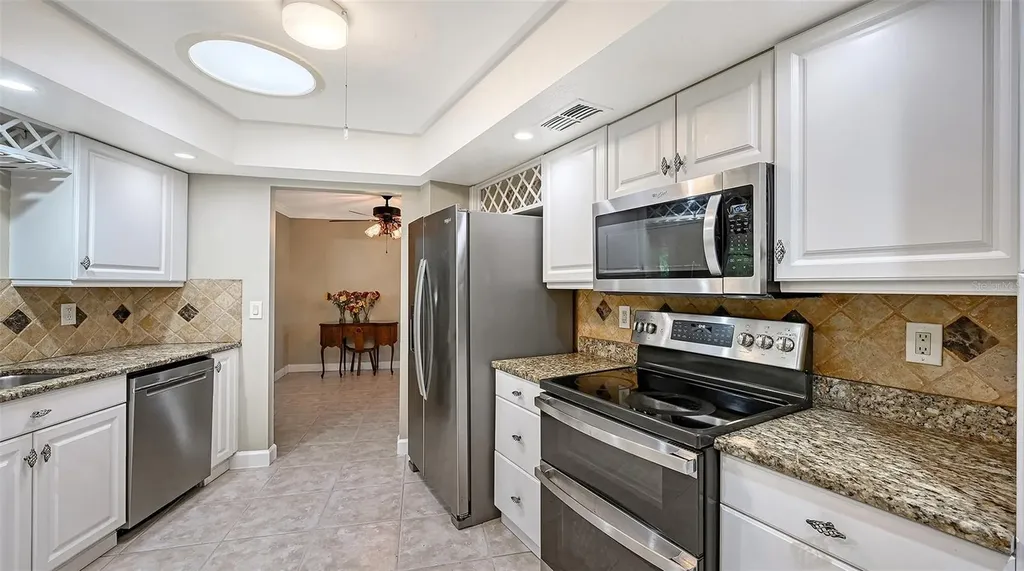 4873 Huntleigh Drive Sarasota FL 34233